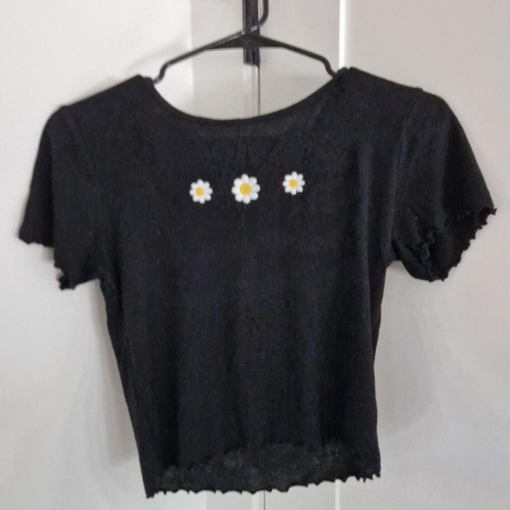 Wild Fable black crop top with daisy embroidery #croptop